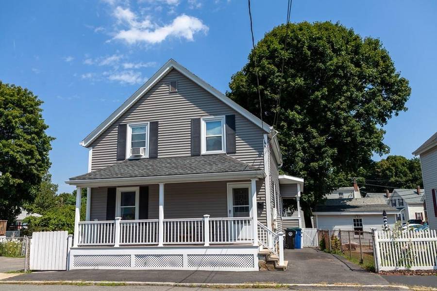 4 Shillaber Street, Salem, MA 01970