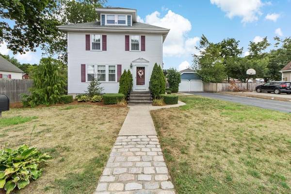 10 Rye St., Seekonk, MA 02771