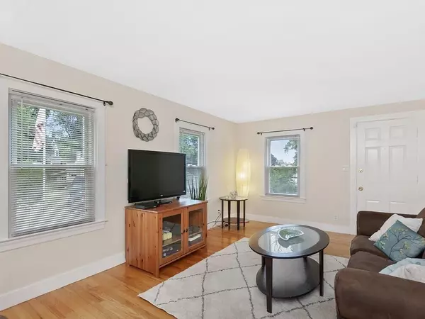 Avon, MA 02322,25 Glendower St