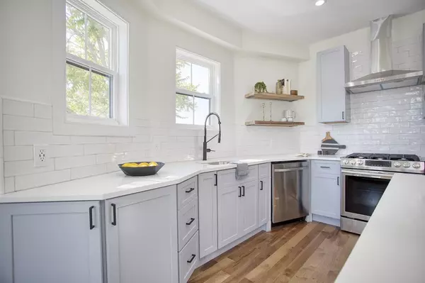 Chelsea, MA 02150,89 Central #2