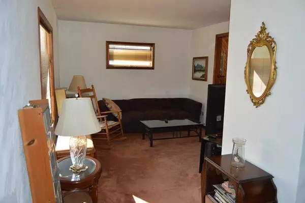 Springfield, MA 01104,84 Upland St