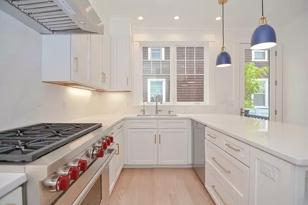 36 Laurel #1, Somerville, MA 02143