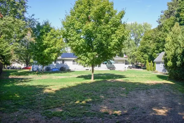 Agawam, MA 01001,30 Prospect St