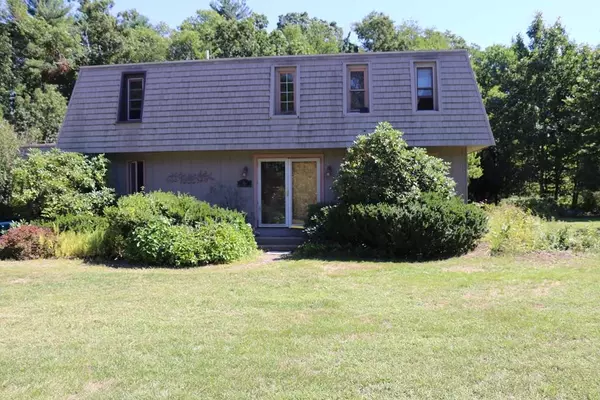 6 Bassam Dr, Rehoboth, MA 02769