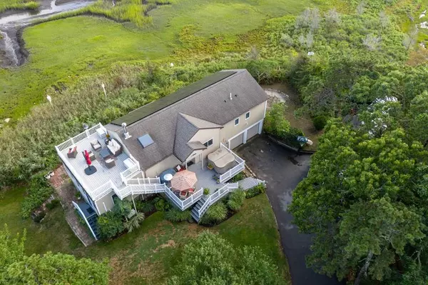 Mattapoisett, MA 02739,70 Mattapoisett Neck Rd