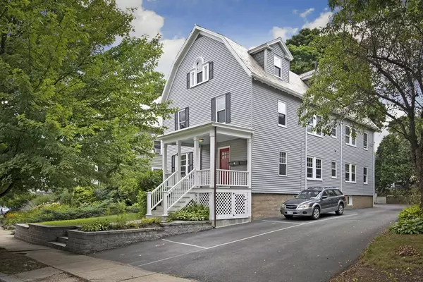 6 Naples Rd #3, Salem, MA 01970