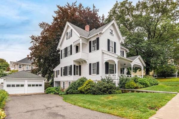 176 E Foster St, Melrose, MA 02176