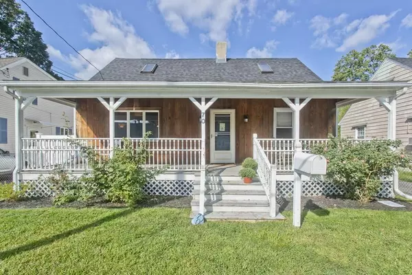 70 Powell Ave, Springfield, MA 01118