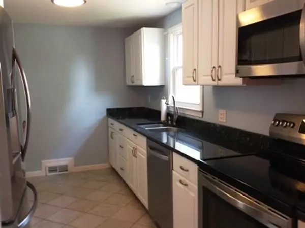 Springfield, MA 01118,213 Arcadia Blrd