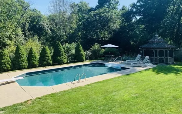 East Bridgewater, MA 02333,605 Summer Street