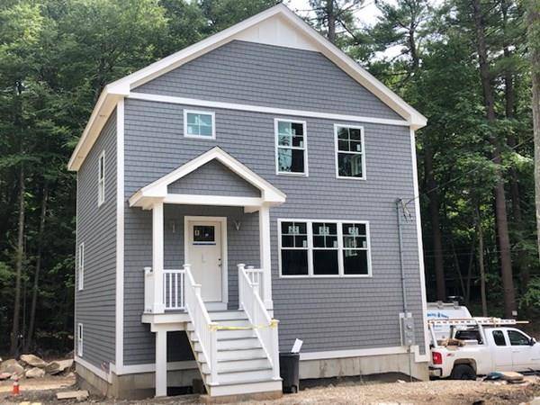 77 Coburn Rd, Tyngsborough, MA 01879