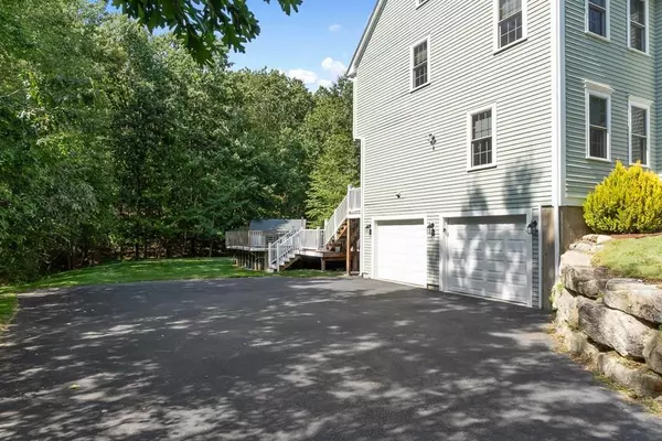 Tyngsborough, MA 01879,37 Alpine Way