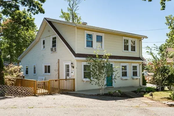 3 Eaton Rd, Quincy, MA 02169