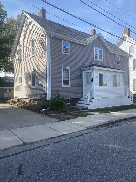 Ipswich, MA 01938,25/27 Estes St