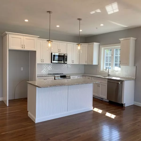 Clinton, MA 01510,103 Candlewood Lane #0
