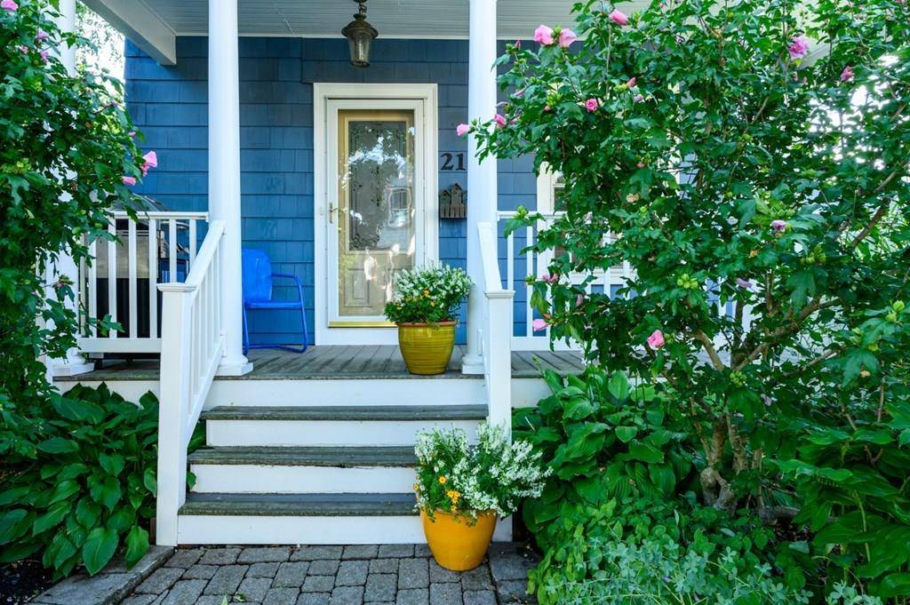 Haverhill, MA 01835,21 Haseltine St