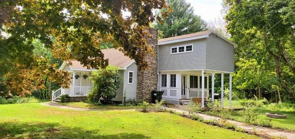 30 Dresser Hill Road, Dudley, MA 01571