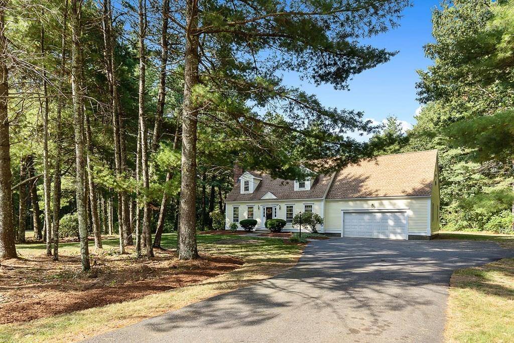 Groton, MA 01450,87 Crosswinds Dr