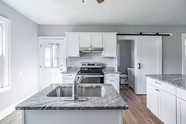 Springfield, MA 01104,84 Goodrich St