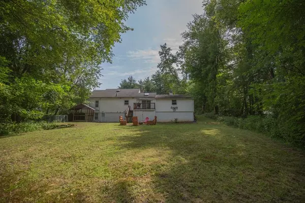 Springfield, MA 01128,616 Cooley St