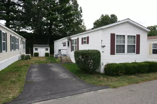 86 Thistle Way, Manchester, NH 03109