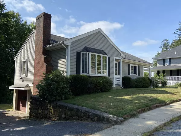 Blackstone, MA 01504,7 Prospect Street