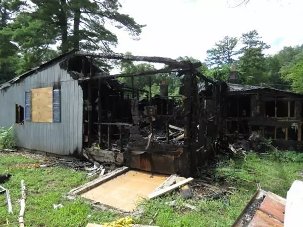 Southampton, MA 01073,29 Cottage Ave