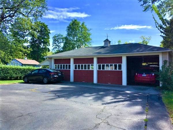 Greenfield, MA 01301,68-70 Pierce St