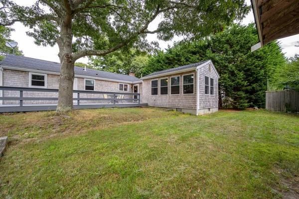 Bourne, MA 02532,12 Cleveland Cir