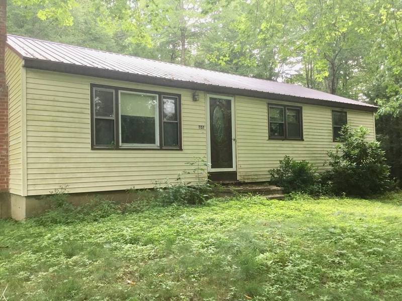 557 Dickinson Hill Road, Russell, MA 01071