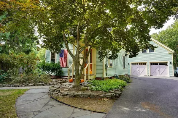 165 Gleasondale Road, Stow, MA 01775