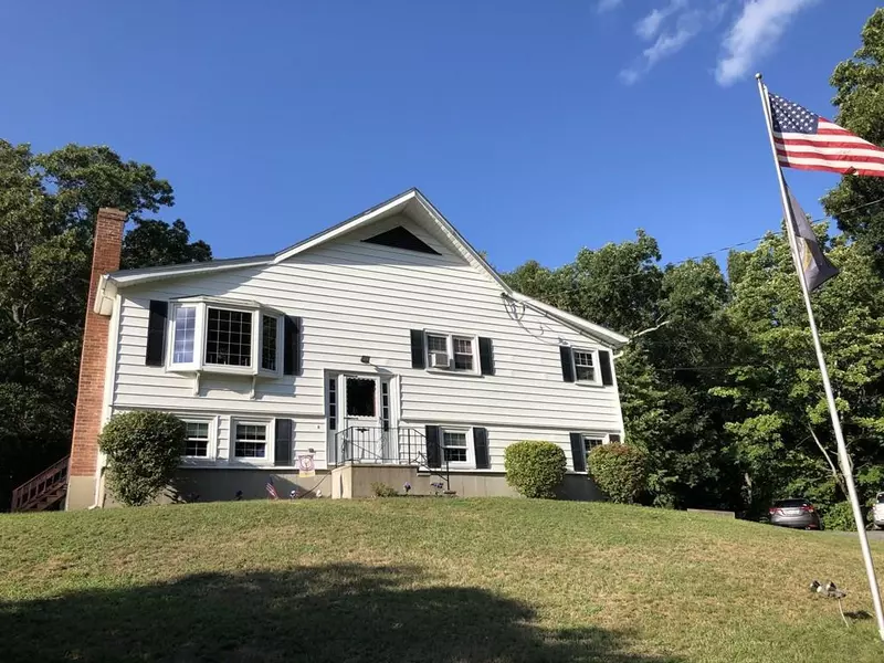 9 Victoria Ter, Millbury, MA 01527