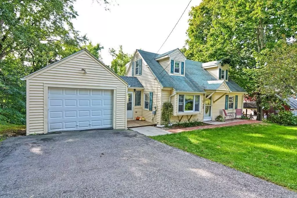 Auburn, MA 01501,60 Elmwood St