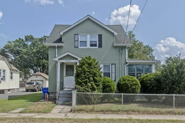 91 Wilber St, Springfield, MA 01104