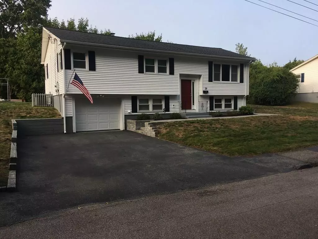 Blackstone, MA 01504,39 Montcalm Ave