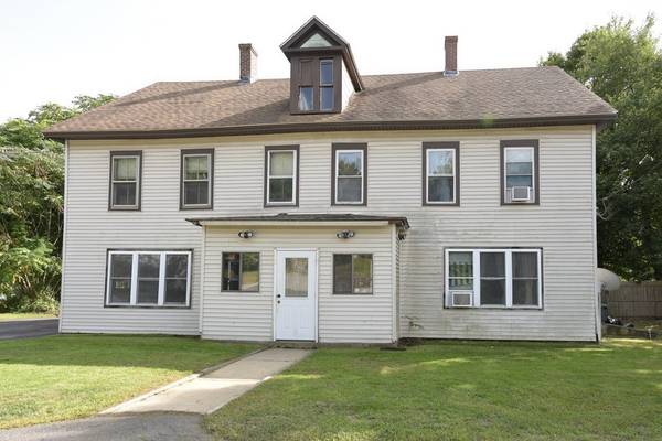 423/425 Main St, Leicester, MA 01611