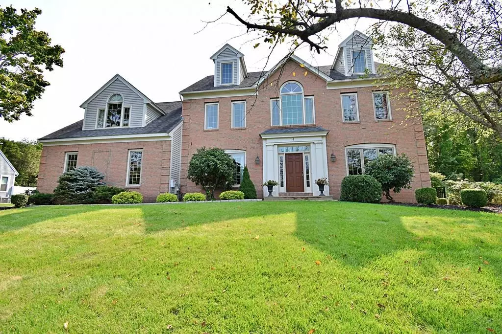 Westborough, MA 01581,4 Gale Meadow Way
