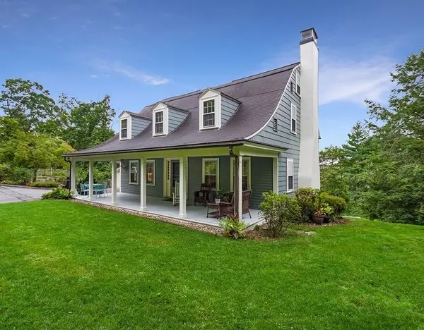 14 Hilliard Road, Lincoln, MA 01773