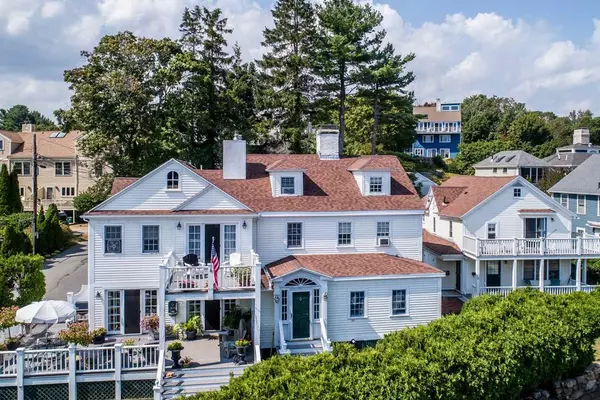 17 Bridge Street #B, Manchester, MA 01944