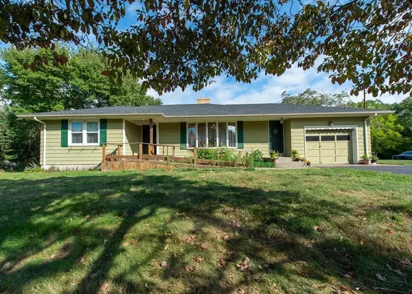 612 Fish, Tiverton, RI 02878