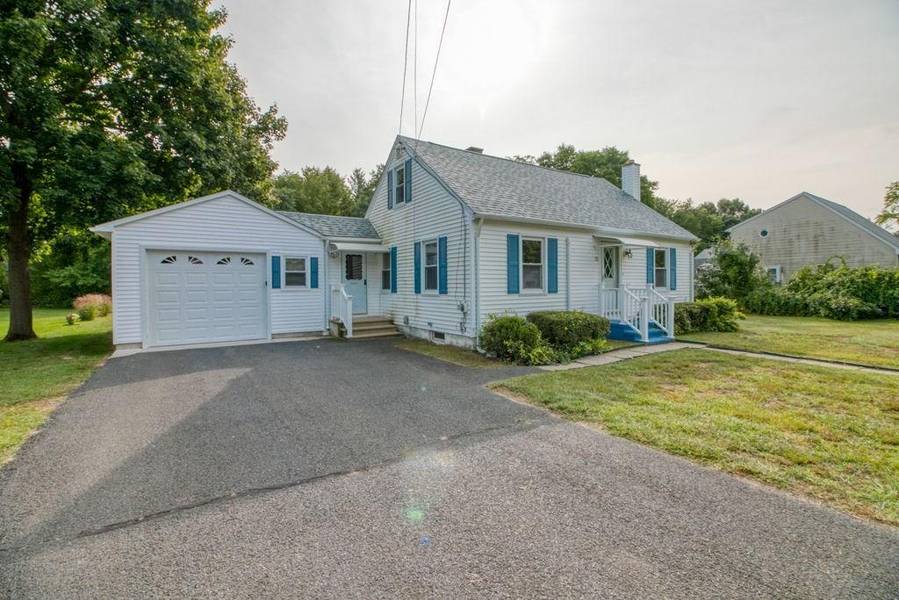 12 Greenmeadow Lane, Granby, MA 01033