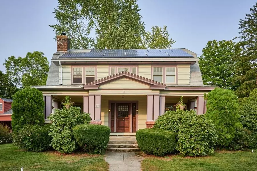 17 Sugarloaf Street, Deerfield, MA 01373