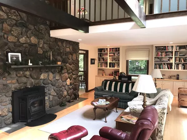 Auburn, MA 01501,25 Brook Street