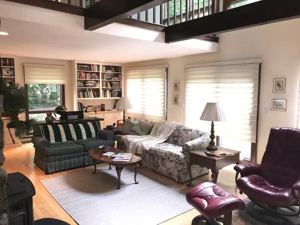 Auburn, MA 01501,25 Brook Street