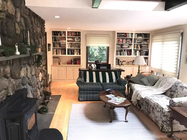 Auburn, MA 01501,25 Brook Street