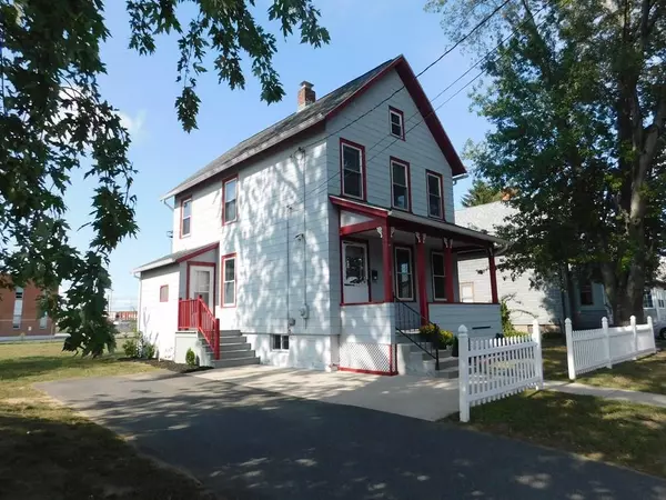 West Springfield, MA 01089,10 Lowell Avenue