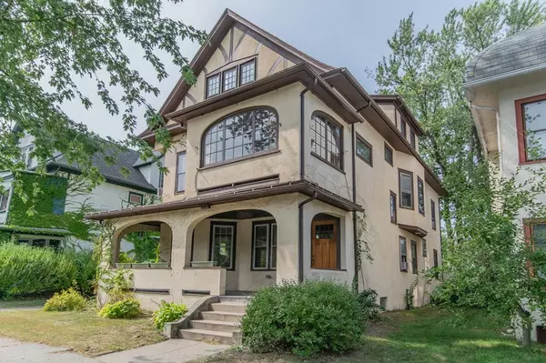 Springfield, MA 01108,56 Riverview St