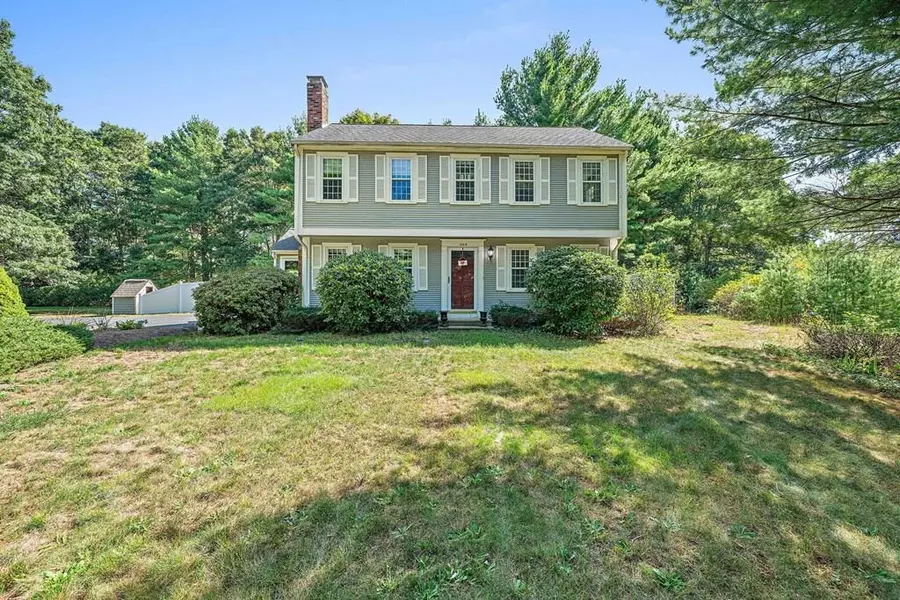 324 Center St, Hanover, MA 02339