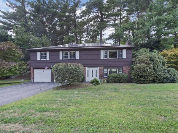 22 Lanewood Ave, Framingham, MA 01701