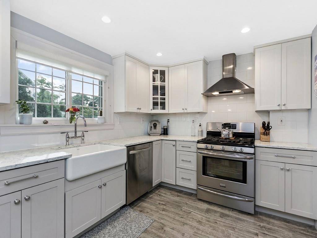 Waltham, MA 02453,24 Harland Road